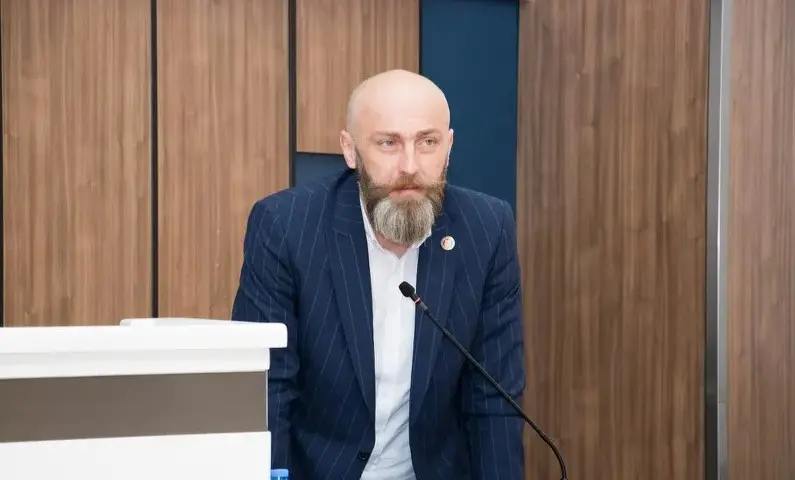 დავით ბაციკაძე: 2012 წელს, როცა ხელისუფლებაში მოვედით, 120 მლნ ლარი იყო აჭარის ბიუჯეტი. დღეს [აჭარის ა/რ] განათლების სამინისტროს ბიუჯეტია 140 მლნ ლარზე მეტი