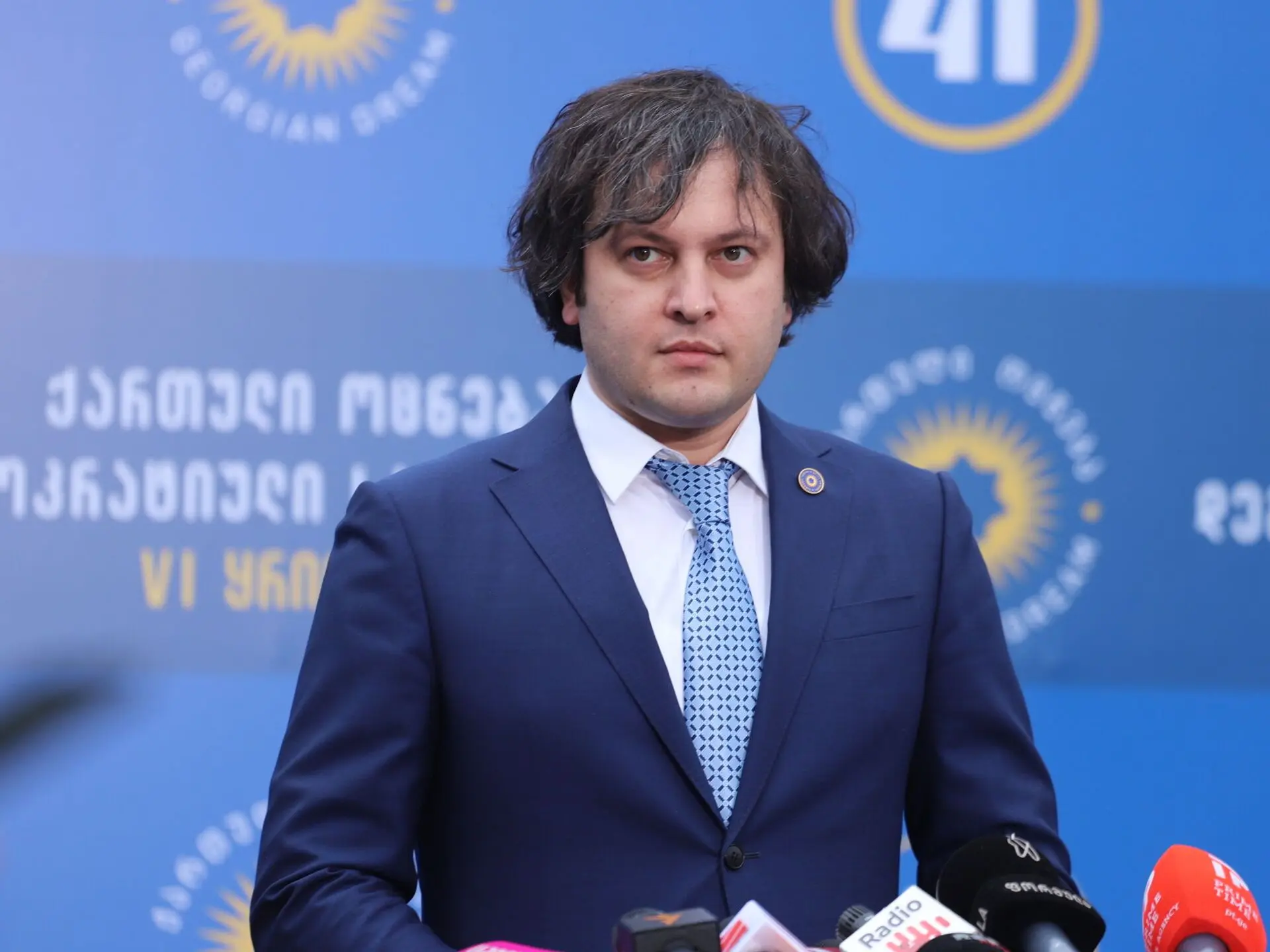 ირაკლი კობახიძე: ზოგადად არ არის ასეთი პრაქტიკა, რომ თვითმმართველობის არჩევნებზე ეუთო/ოდირს იწვევდნენ. გადახვევები ხდება, მათ შორის, ჩვენც გვქონდა ასეთი გადახვევა 2021 წელს